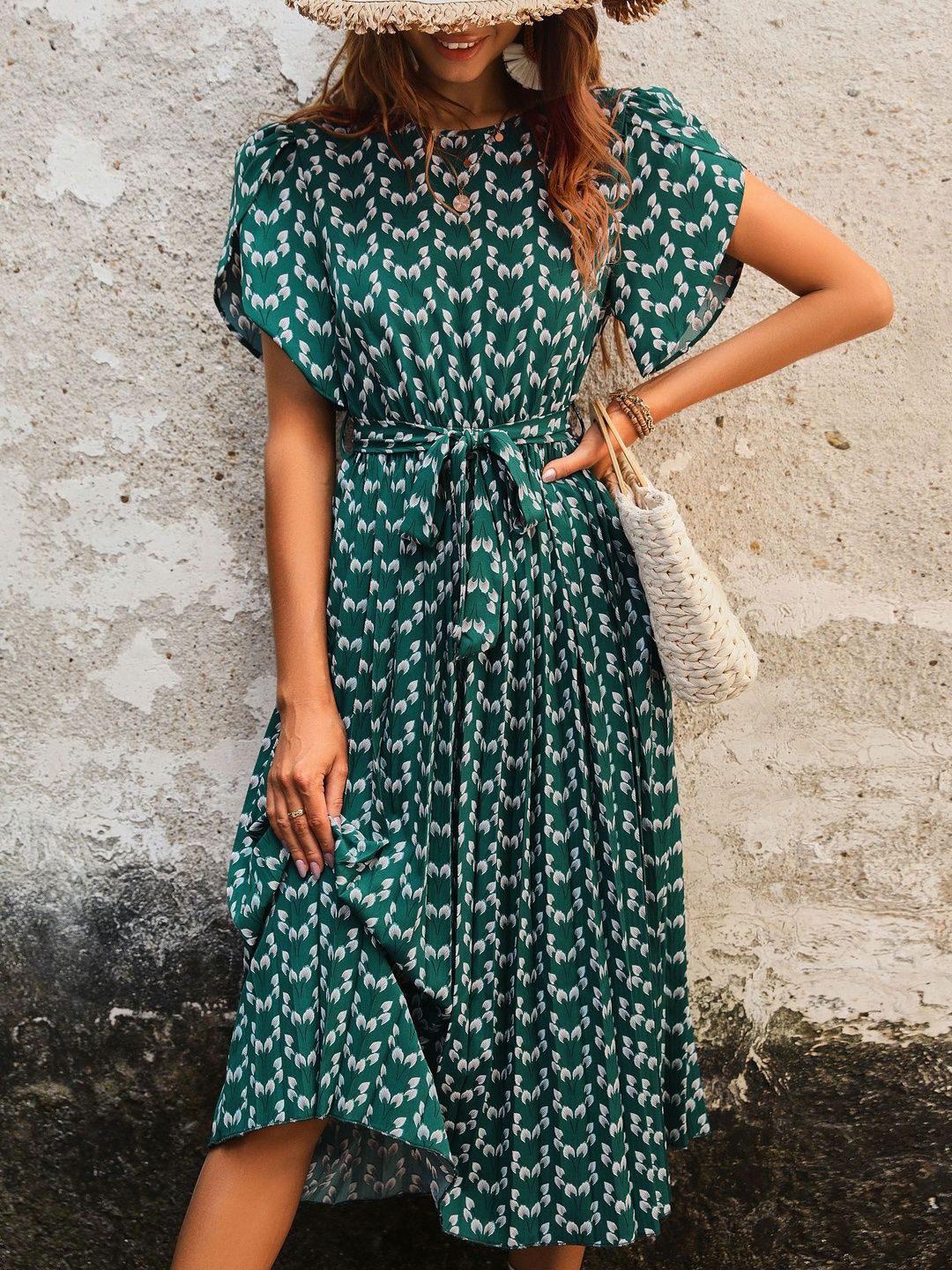 Print Fit & Flare Midi Dress in Green synthetic Printed - Nowi Korean Fashion