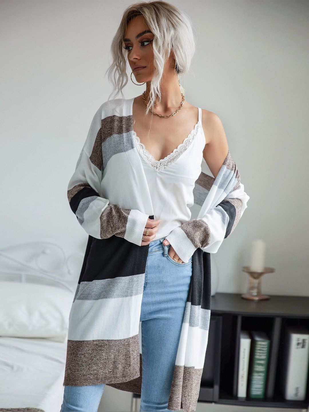 Women's White Colourblocked Cardigan Blend Printed