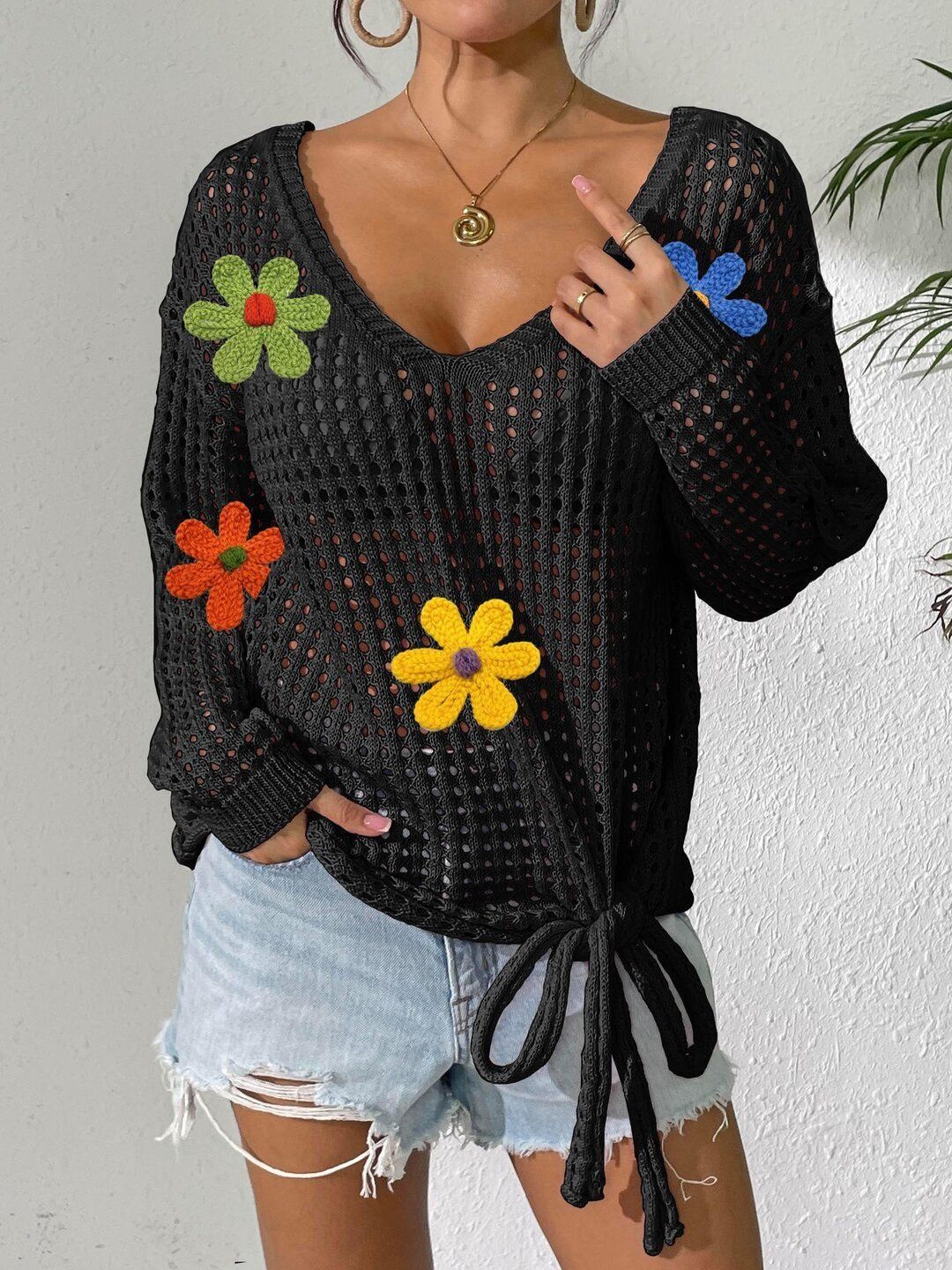 Women Floral Pullover with Applique Detail