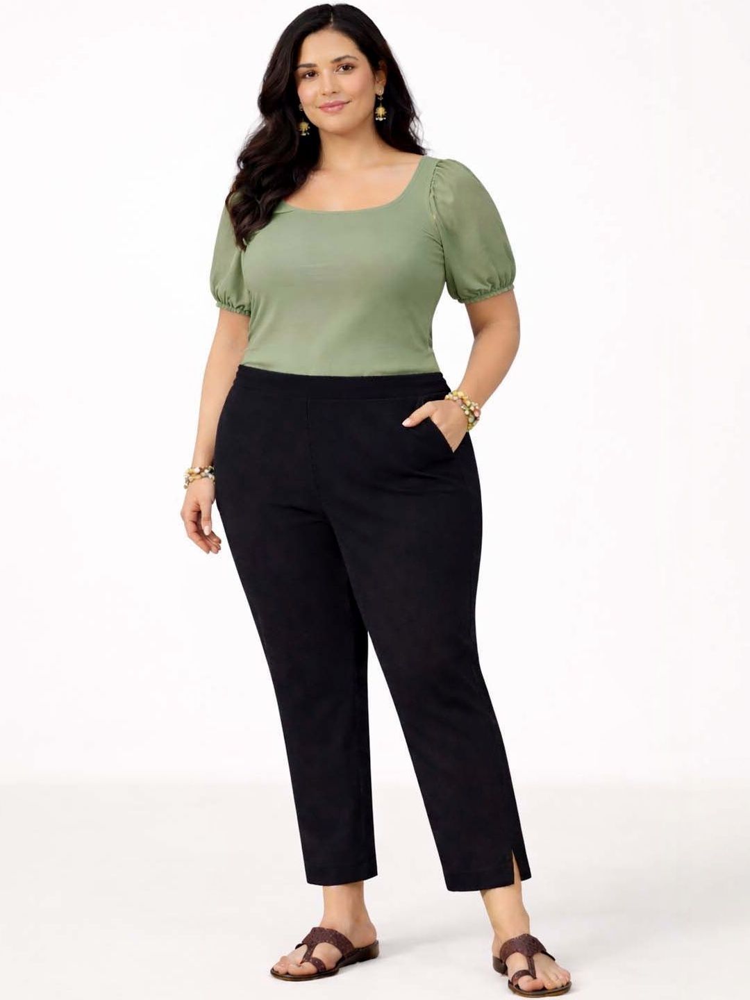 Wrinkle Free Trousers in Black polyester - Nowi Korean Fashion