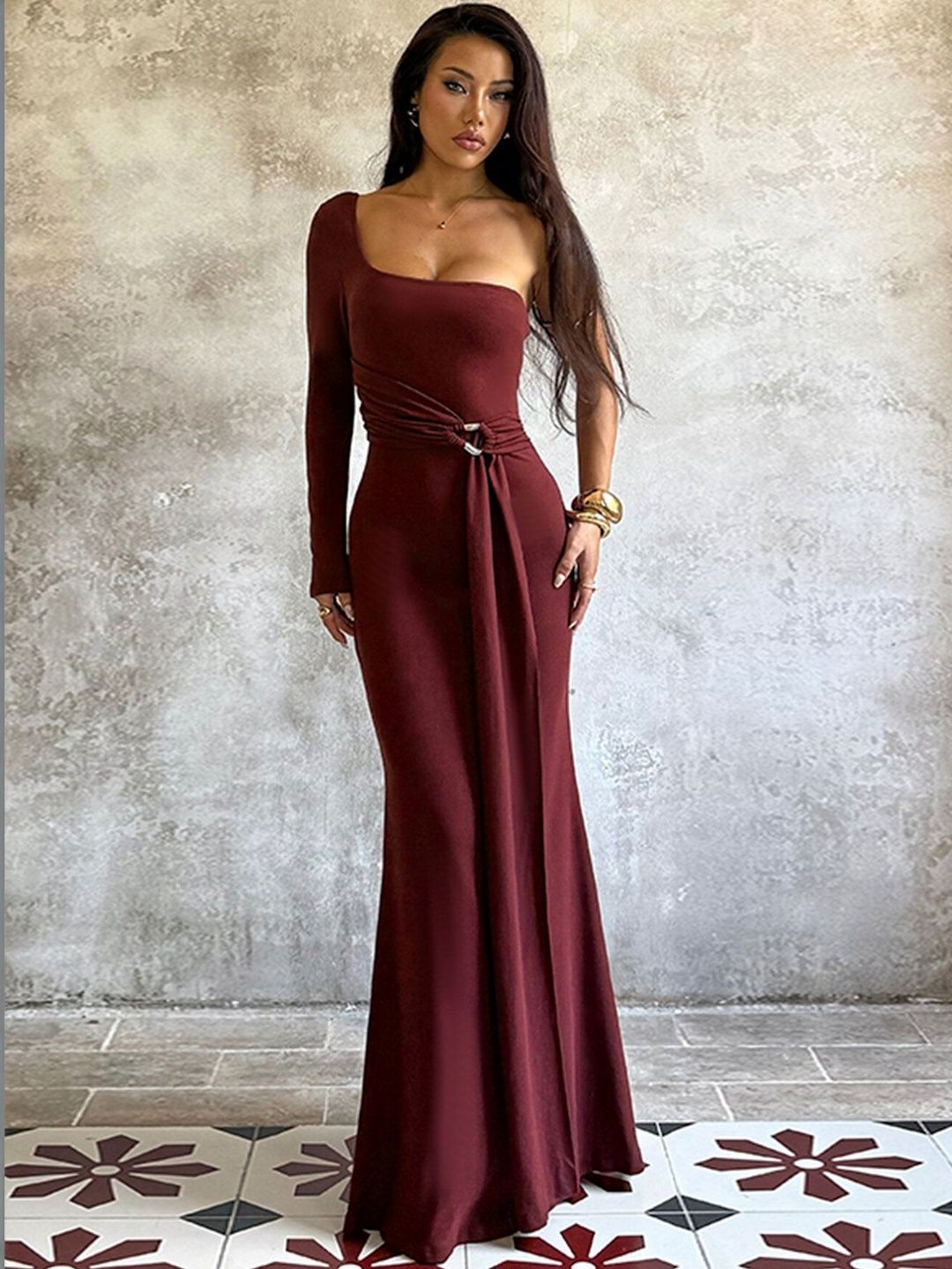Sheath Maxi Dress in Maroon polyester - Nowi Korean Fashion