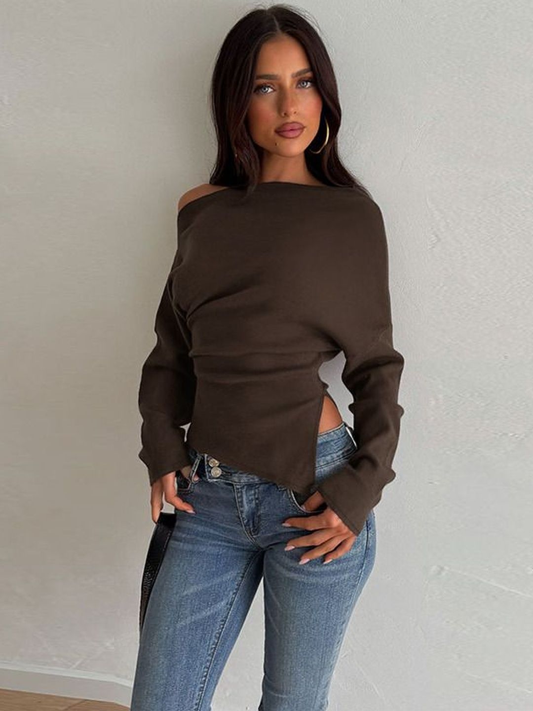 NOWI Off-Shoulder Cotton Top