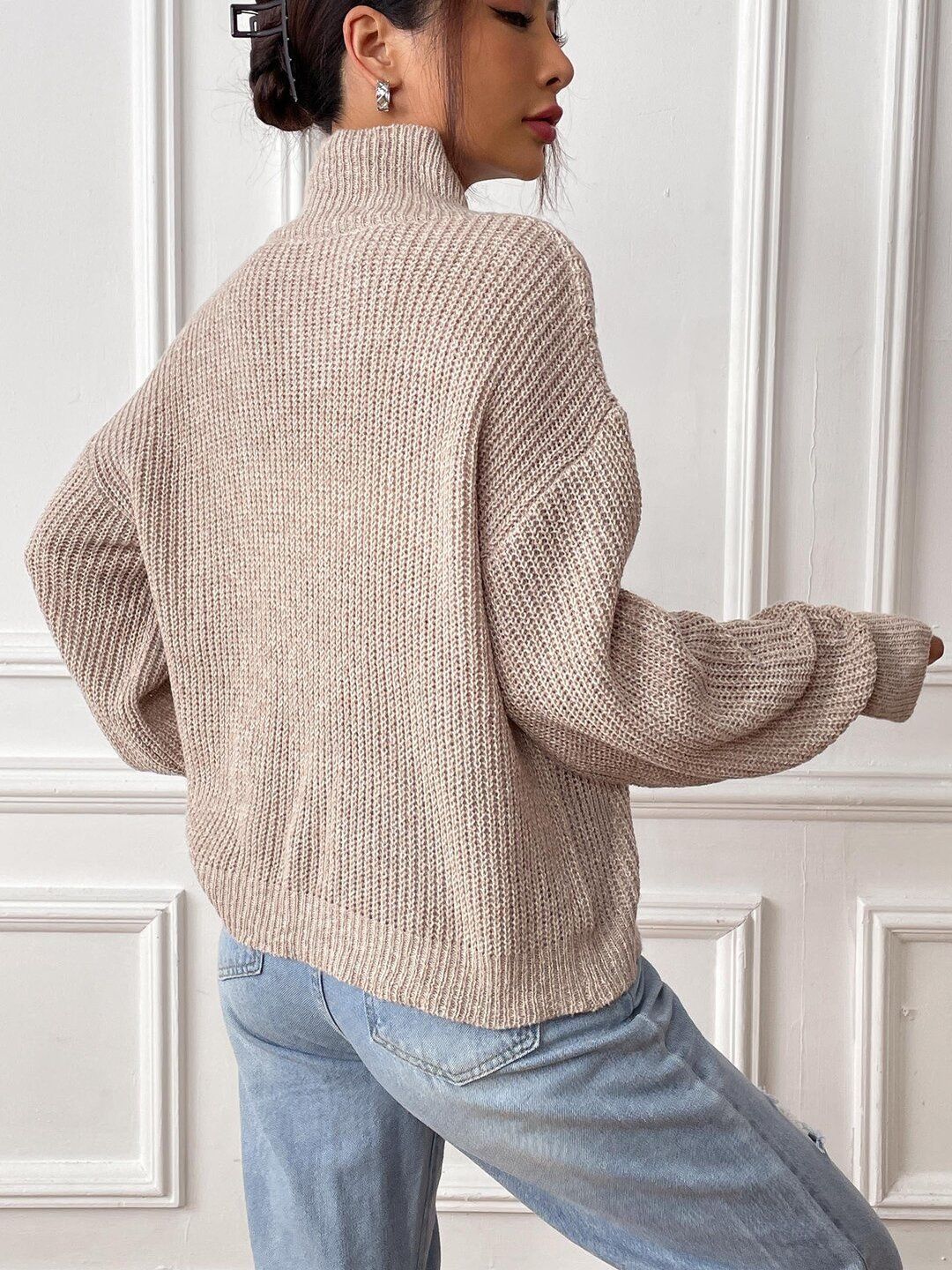 Women Ribbed Pullover with Embroidered Detail