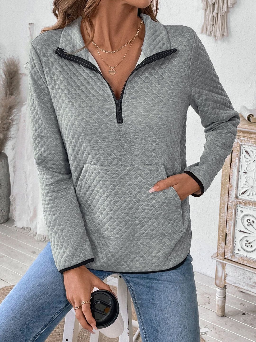 Sweatshirt in Grey Cotton Style 268 - Nowi Korean Fashion
