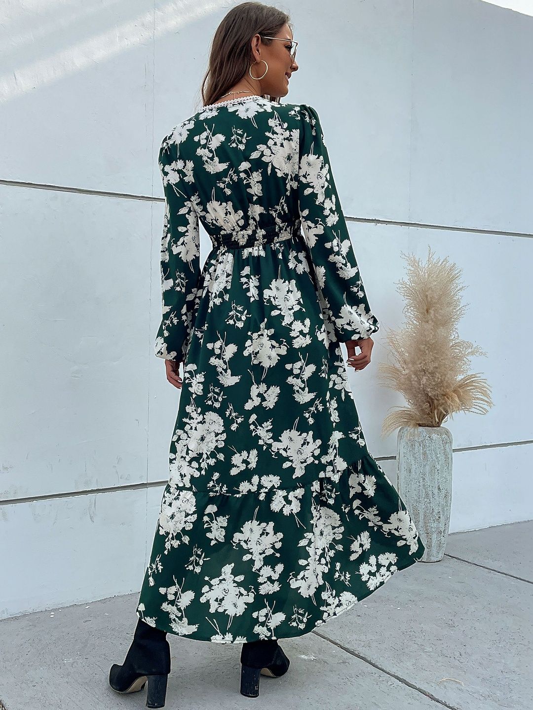 Women's Green Floral Print Fit & Flare Midi Dress Blend