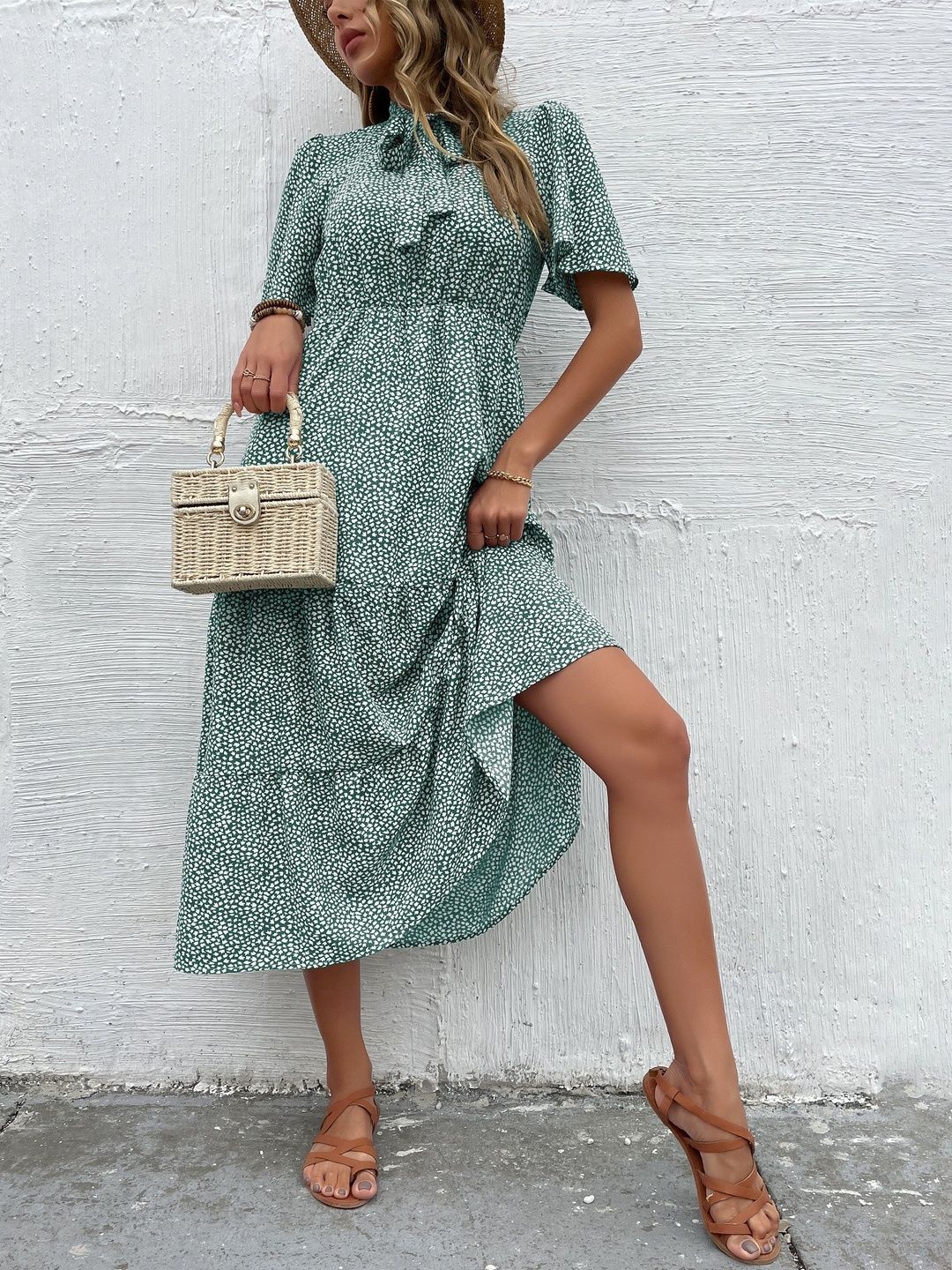 Print Tie-Up Neck Fit & Flare Midi Dress in Green cotton Printed - Nowi Korean Fashion