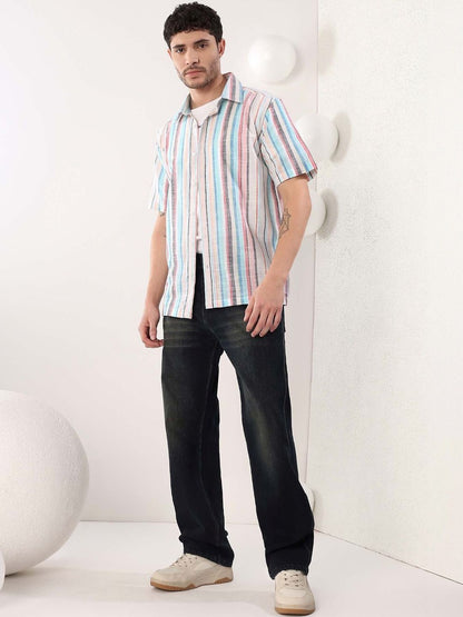 Men Straight Fit Mid-Rise Light Fade Jeans