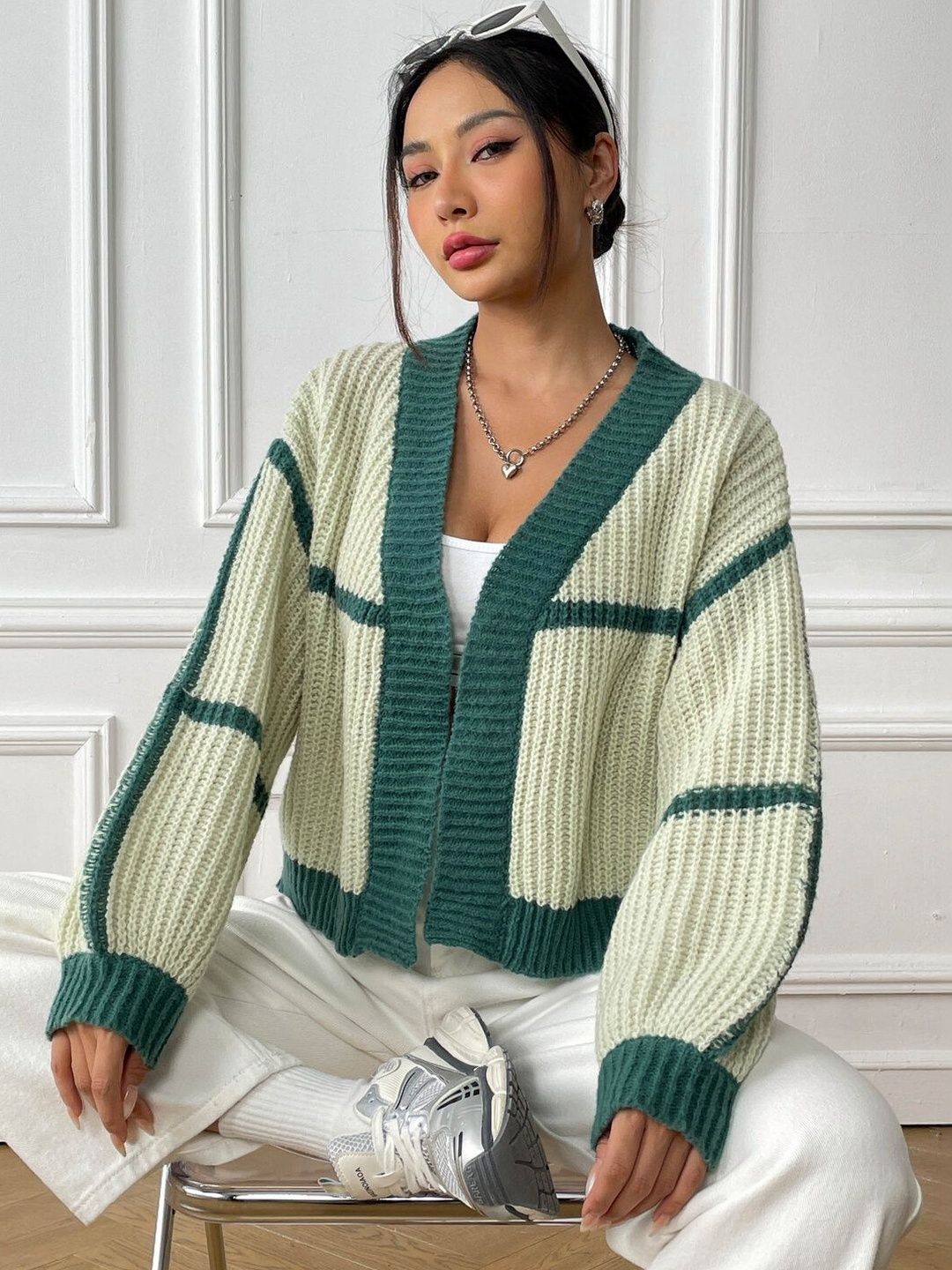 Women Colourblocked Crop