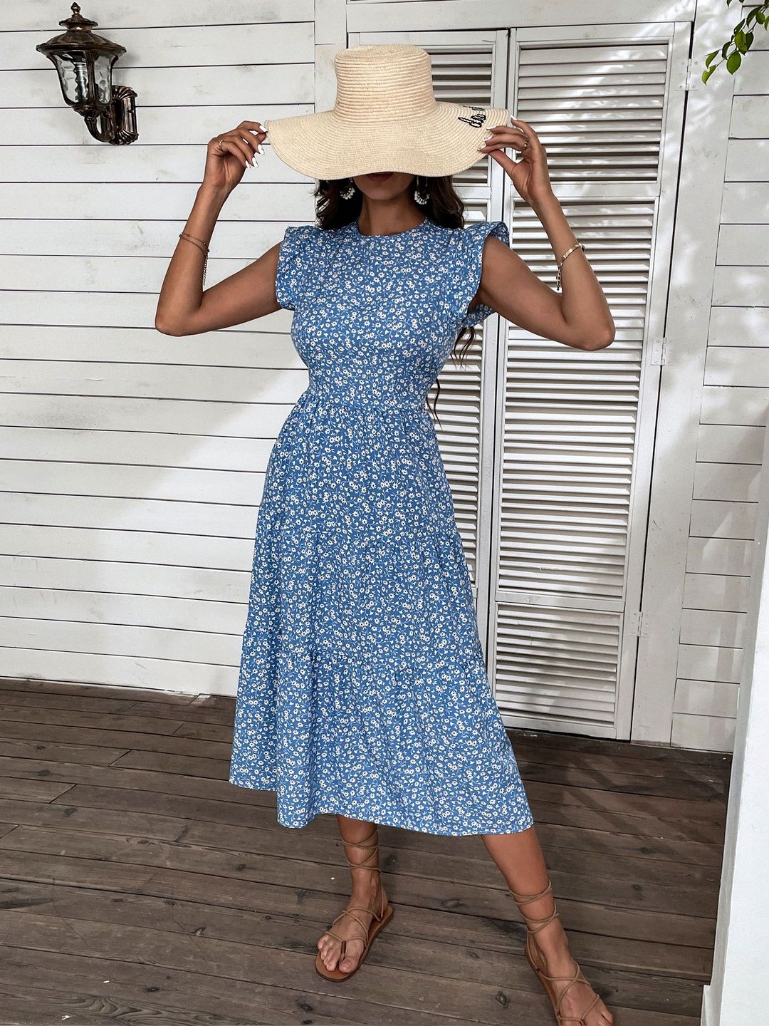 Floral Print Flutter Sleeve Fit & Flare Midi Dress
