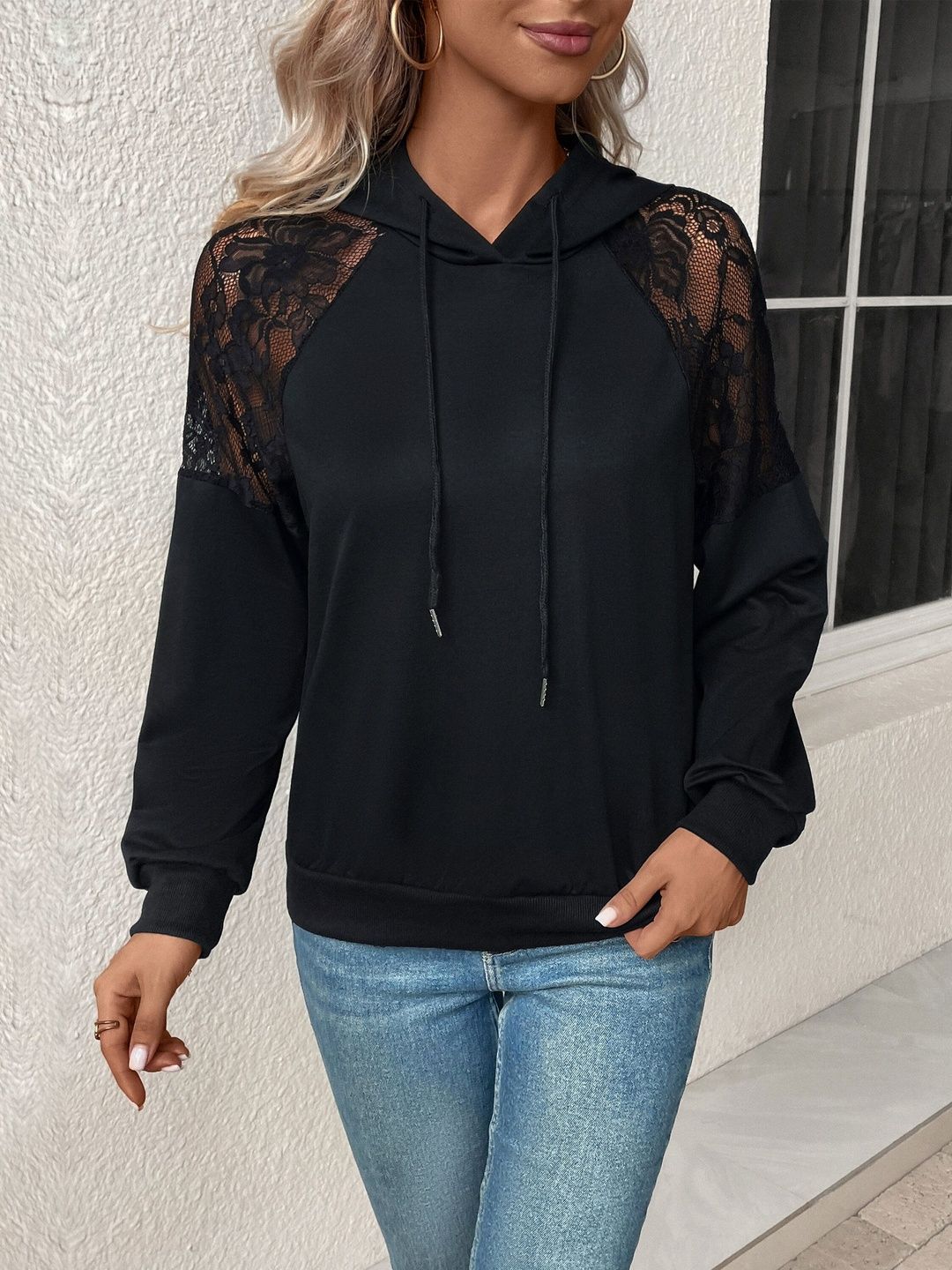 Women Embroidered Hooded Sweatshirt