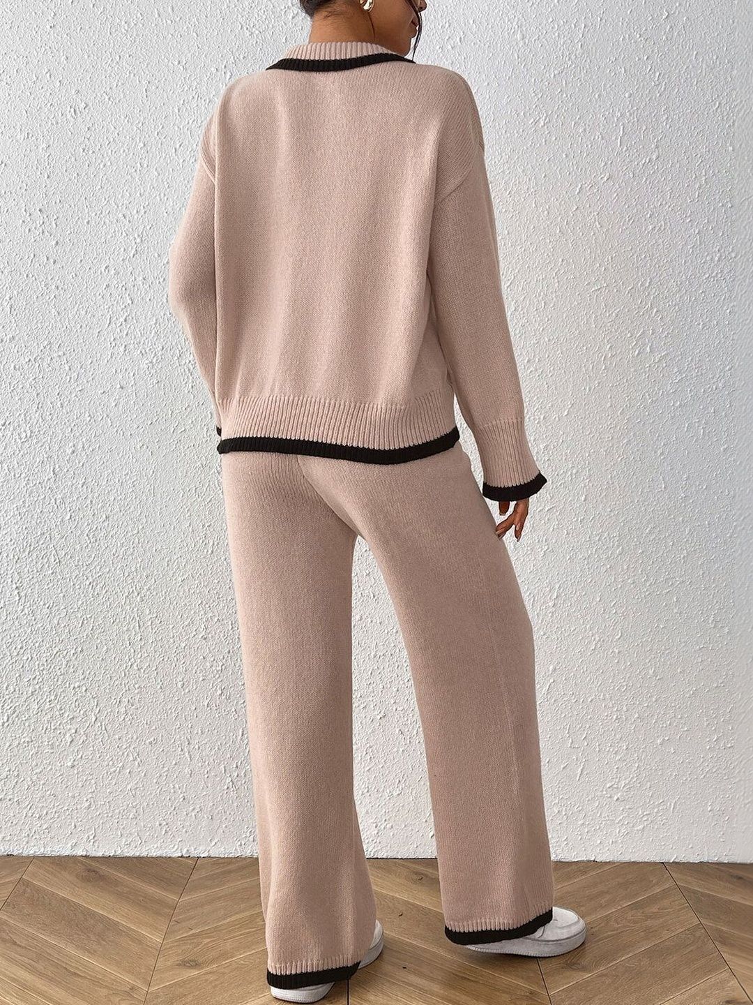 Knitted Solid Sweater with Trousers