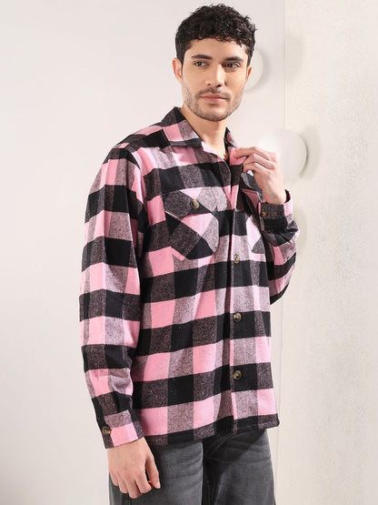 Checked Spread Collar Shackets