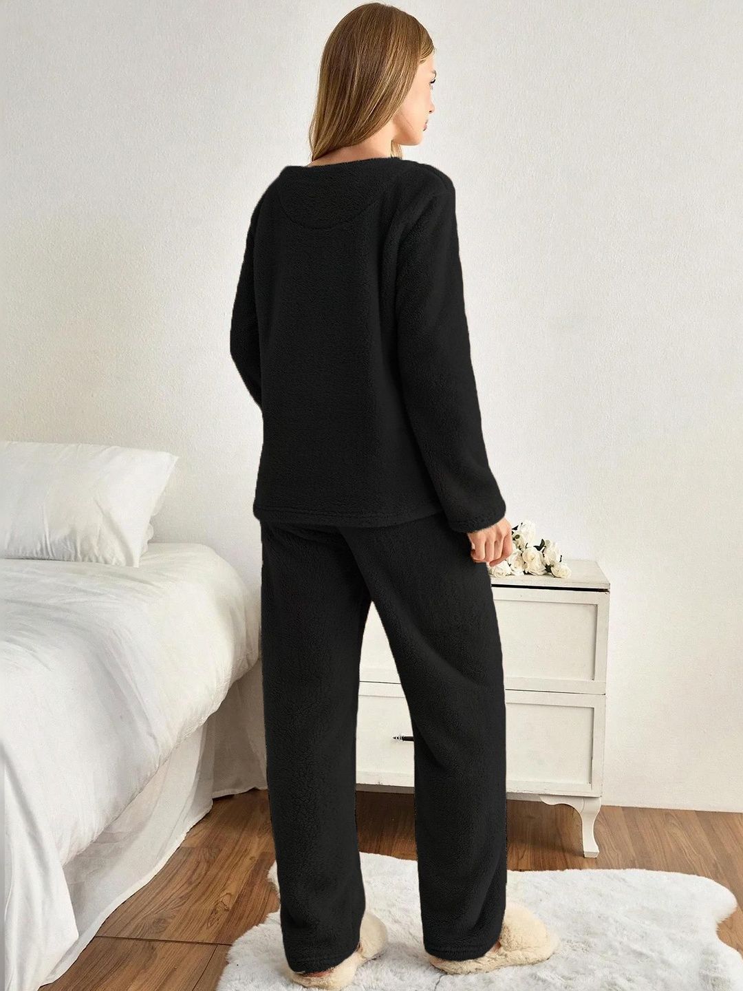 Round Neck Night Suits