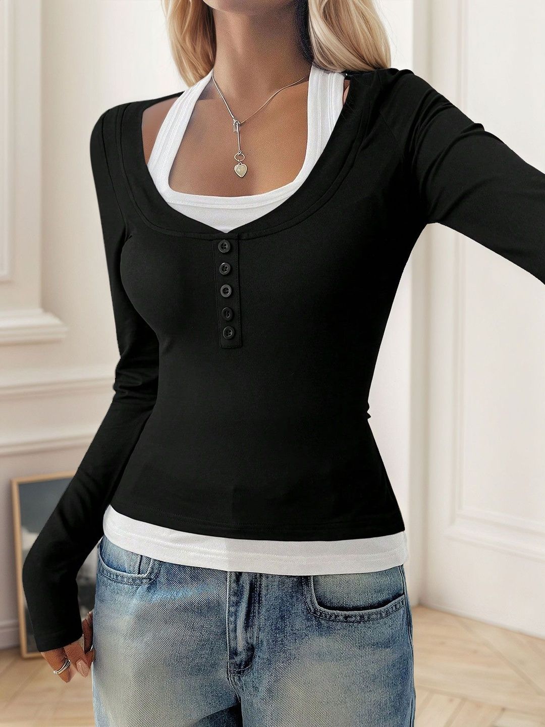 Women's Black Cotton Top Printed Regular Fit