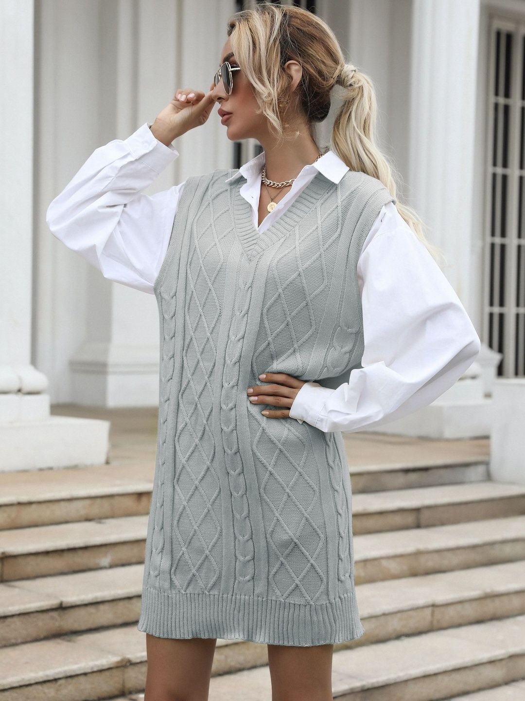Women's Grey Cable Knit Sweater Vest Printed Regular Fit