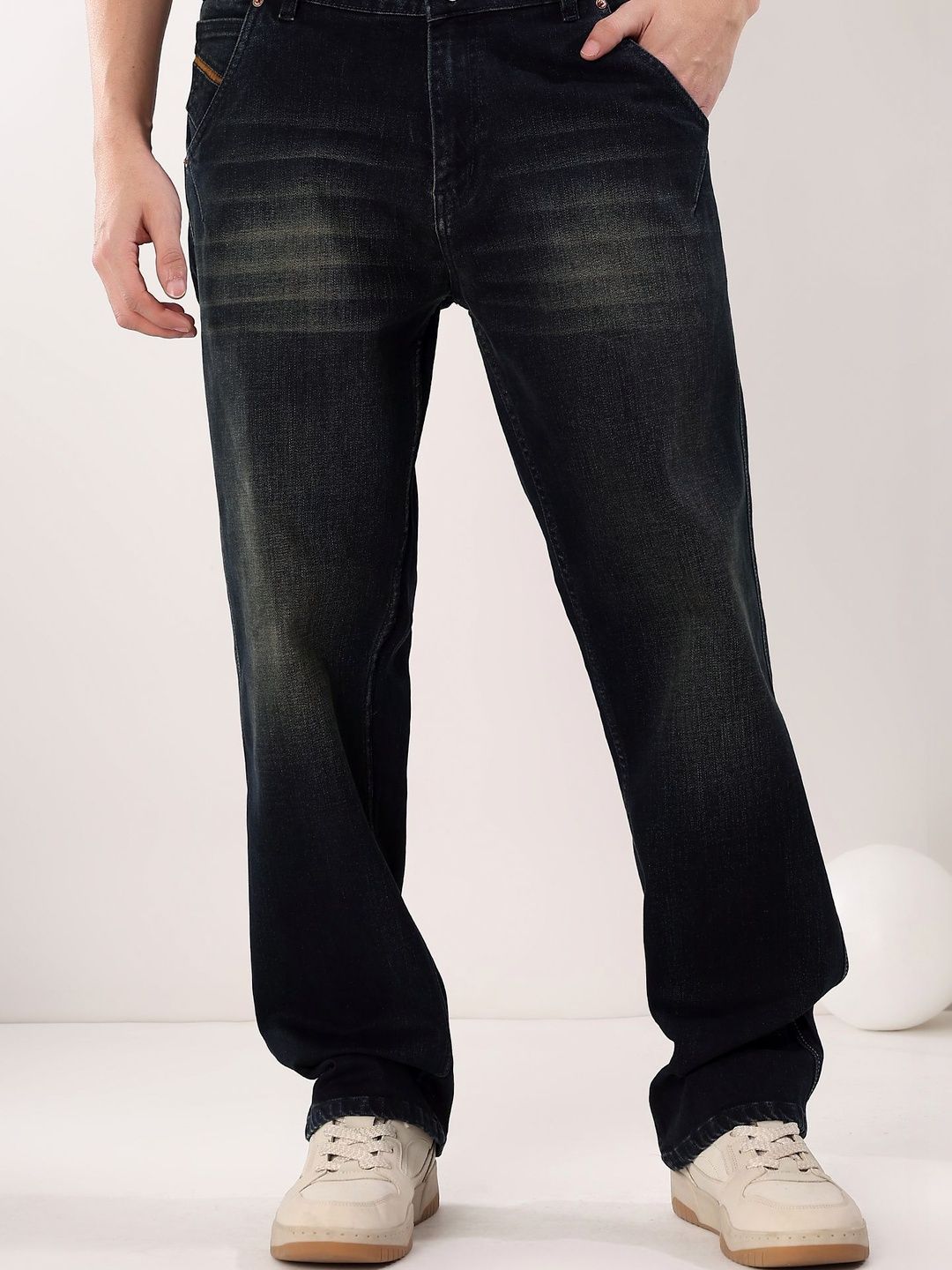 Regular Fit Mid-Rise Jeans in Grey Denim - Nowi Korean Fashion
