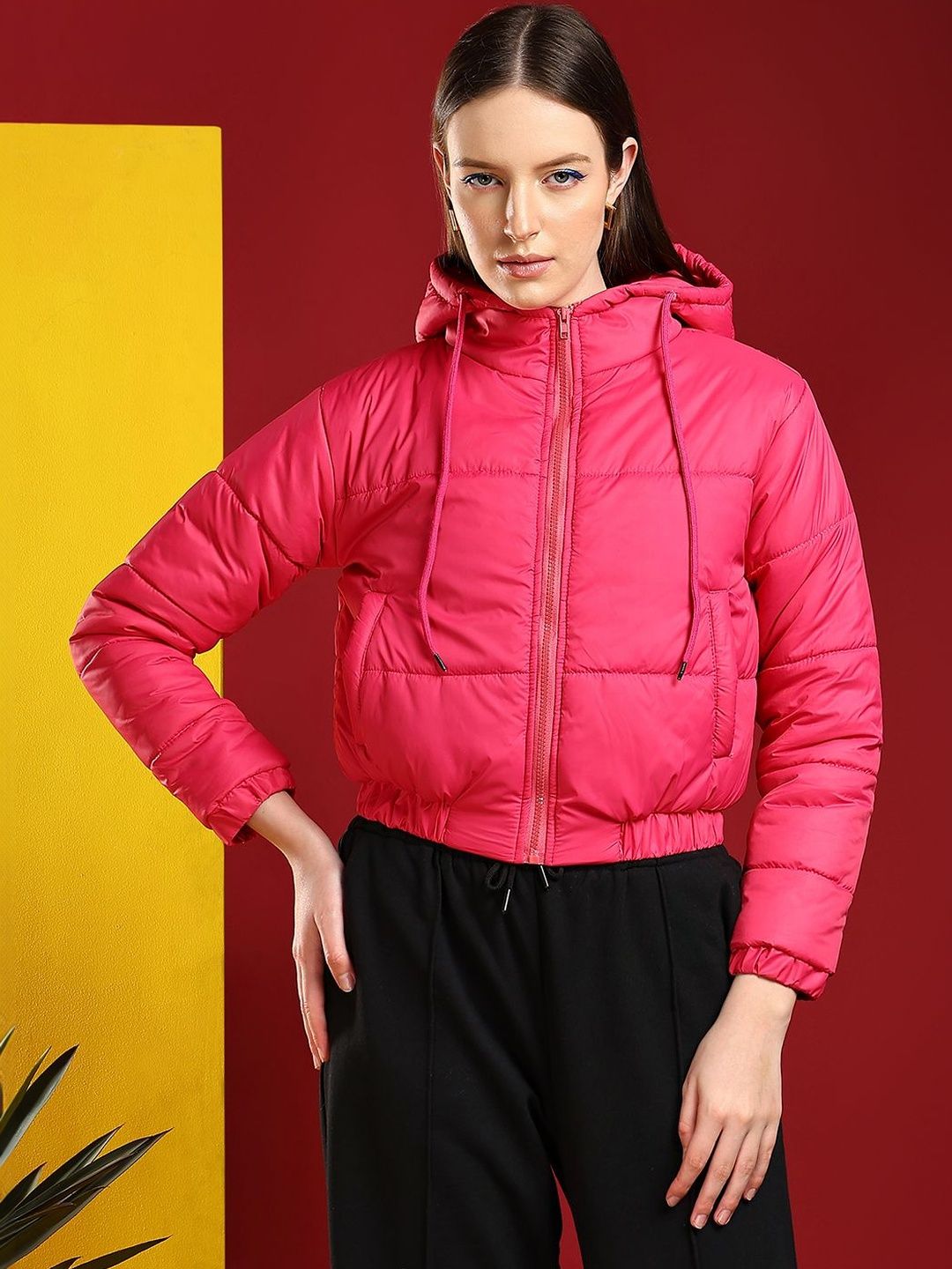 NOWI Women Solid Lightweight Crop Puffer Jacket