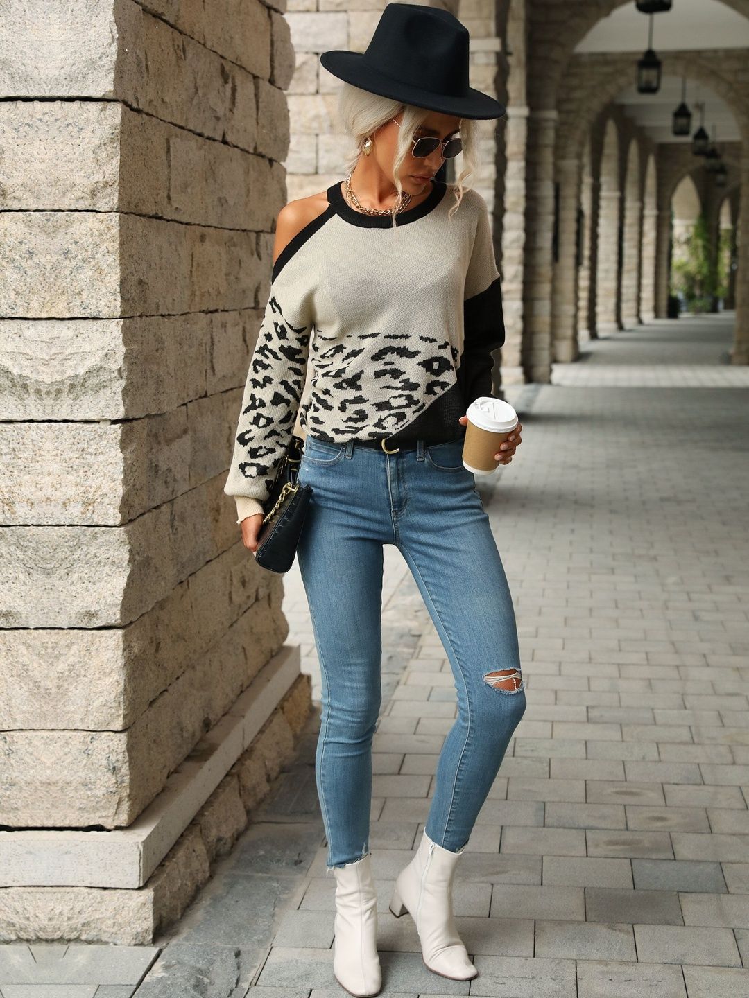 Women's Beige Animal Printed Pullover Blend Regular Fit