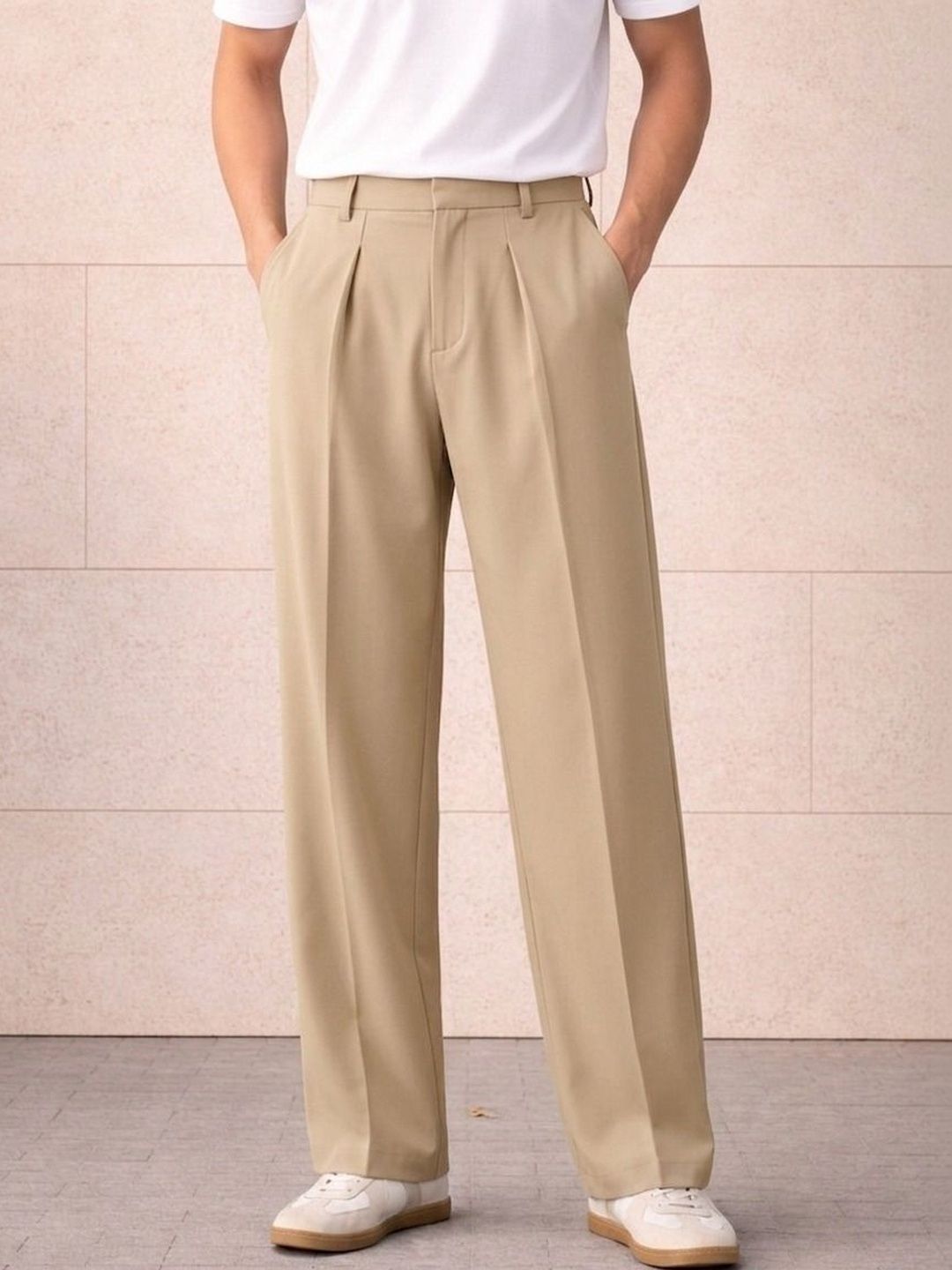 Men Pleated Trousers