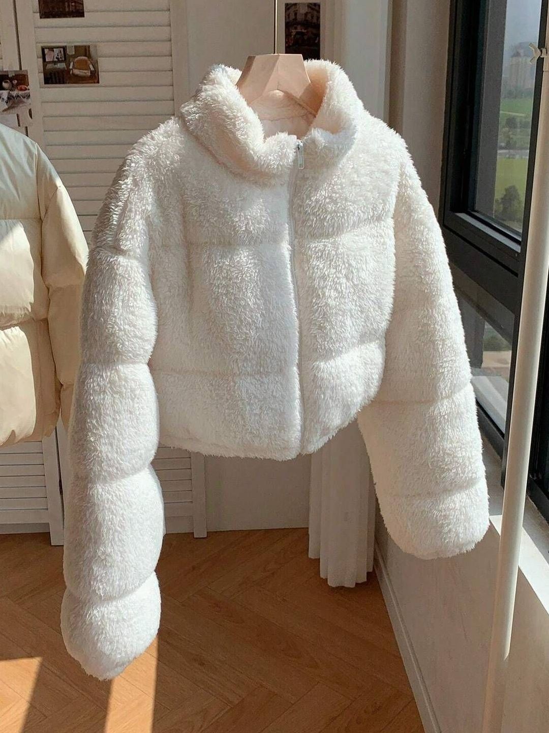 NOWI Women Lightweight Crop Puffer Jacket