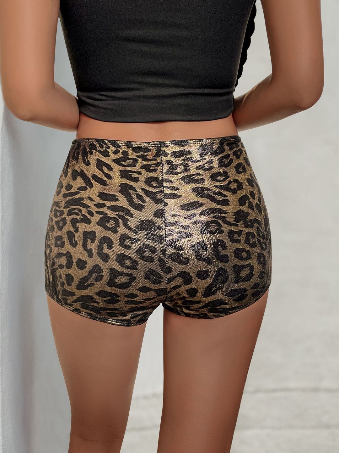 Women Animal Printed Skinny Fit High-Rise Shorts