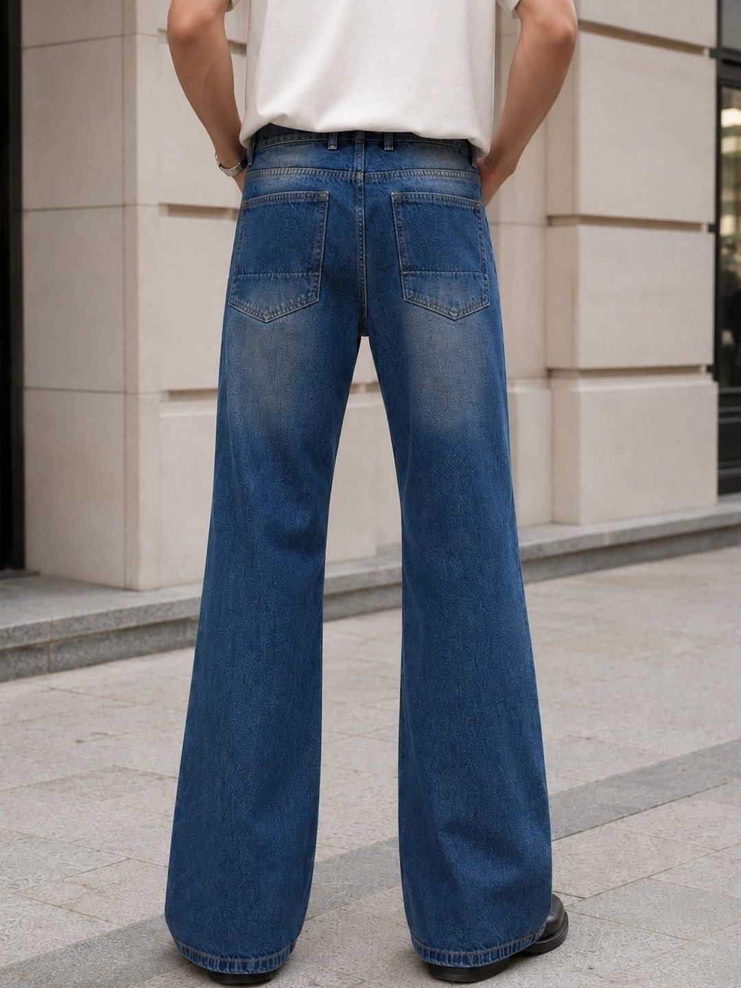 Men Bootcut Mid-Rise Low Distress Light Fade Jeans