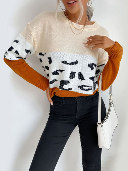 Women's White Animal Printed Pullover Blend Regular Fit