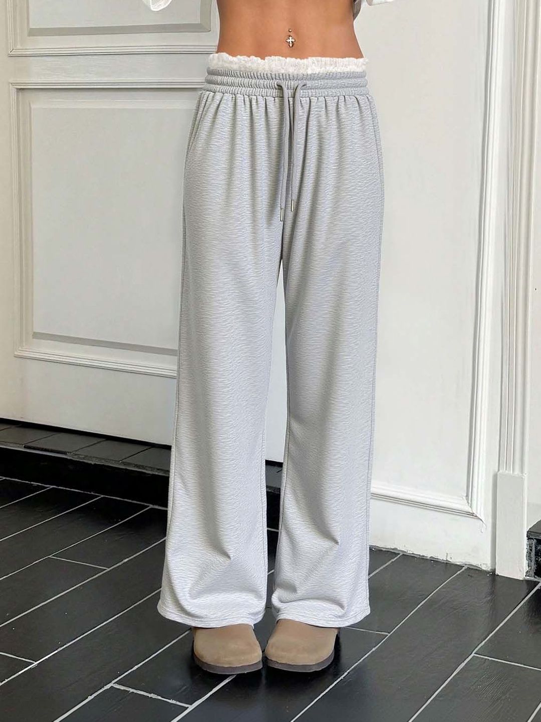 Women Mid-Rise Relaxed-Fit Cotton Trousers