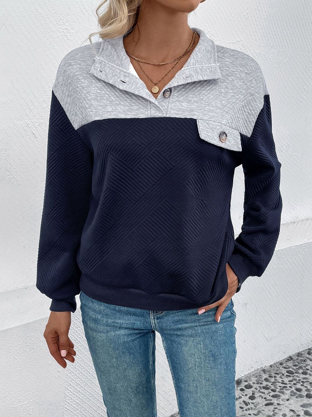 Women Colourblocked Sweatshirt