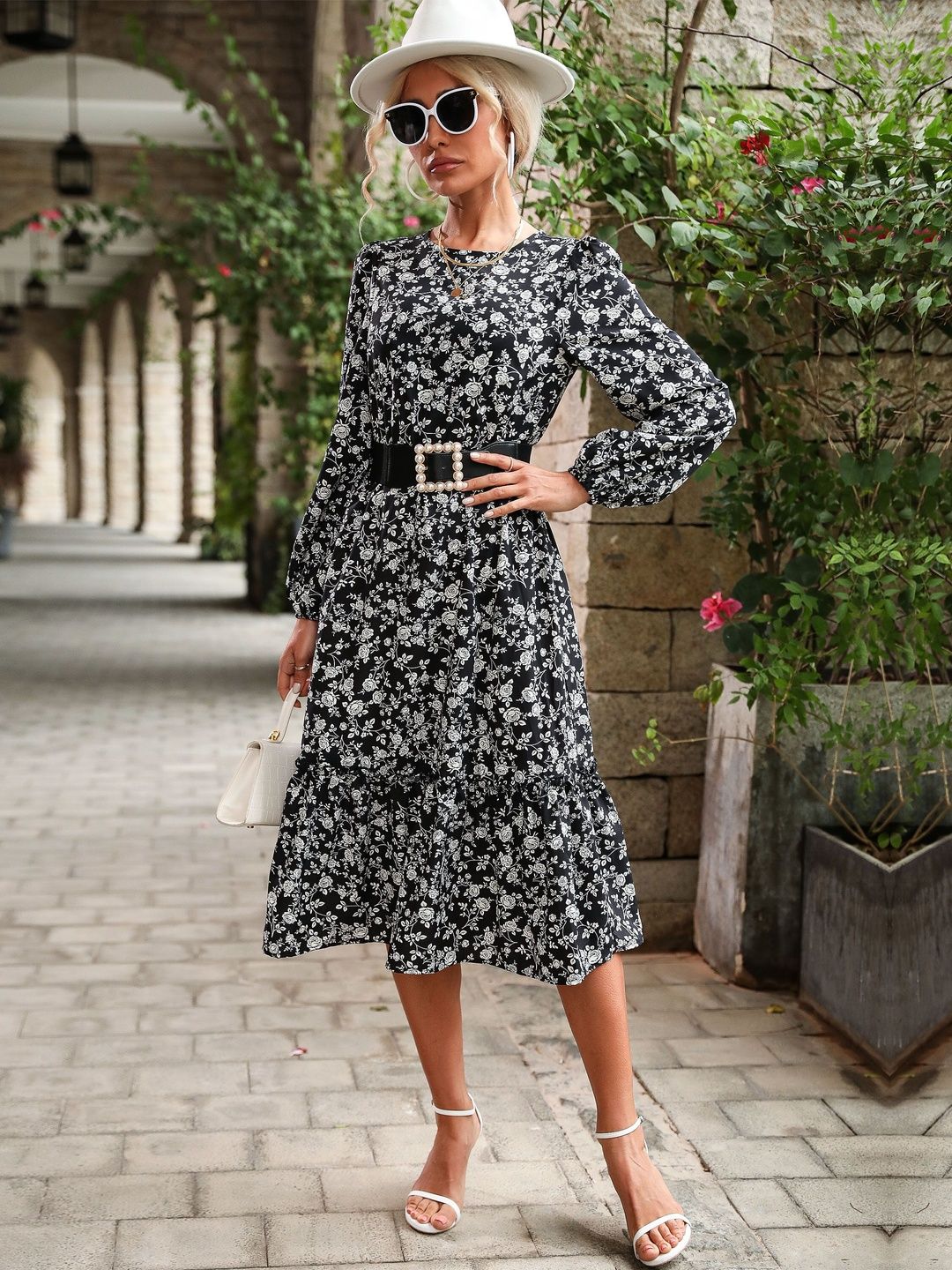 Women's Black Floral Print A-Line Midi Dress Blend