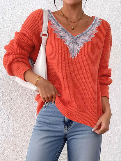 Women Embroidered Ribbed Pullover with Embroidered Detail