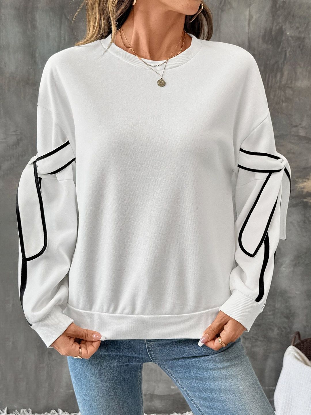 Women Colourblocked Sweatshirt