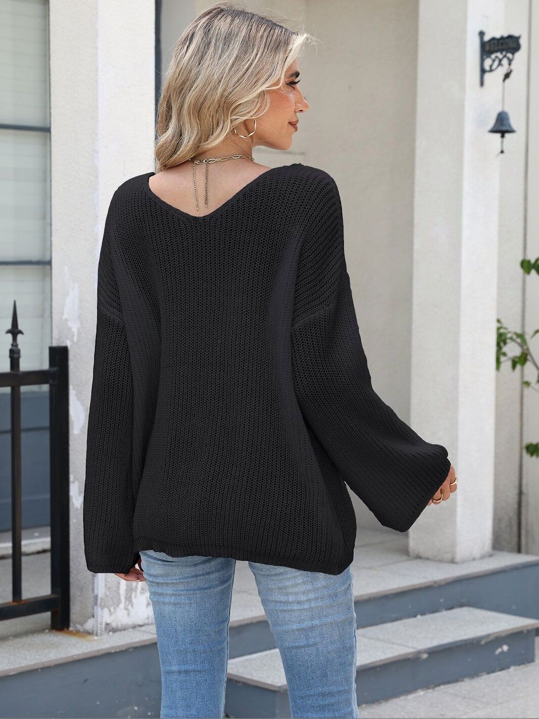 Women Embroidered Pullover with Embroidered Detail