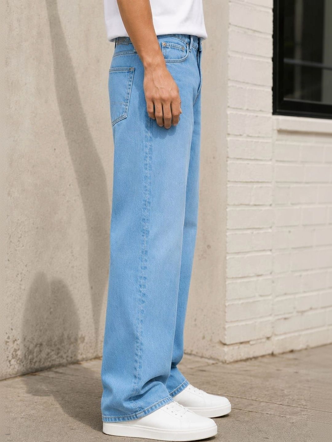 Men Bootcut Mid-Rise Light Fade Jeans