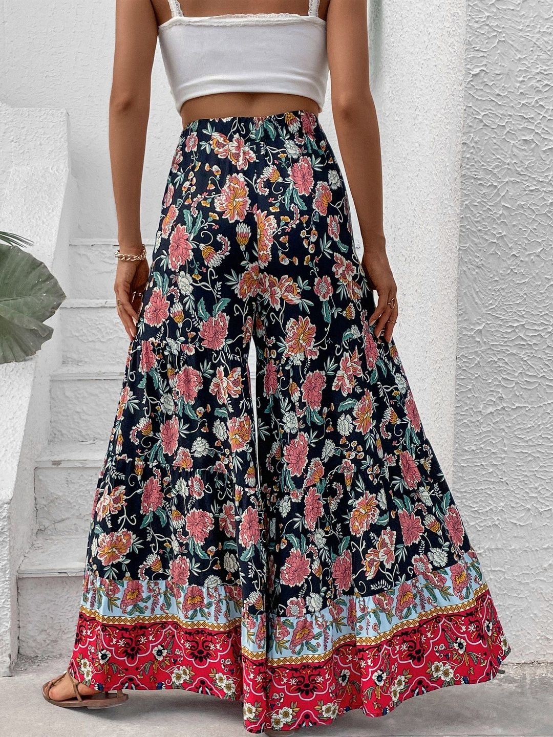 Women Floral Printed Loose Fit Non Iron Trousers