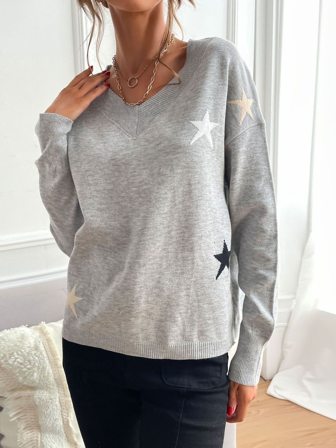 Women's Grey Printed Pullover Blend Regular Fit
