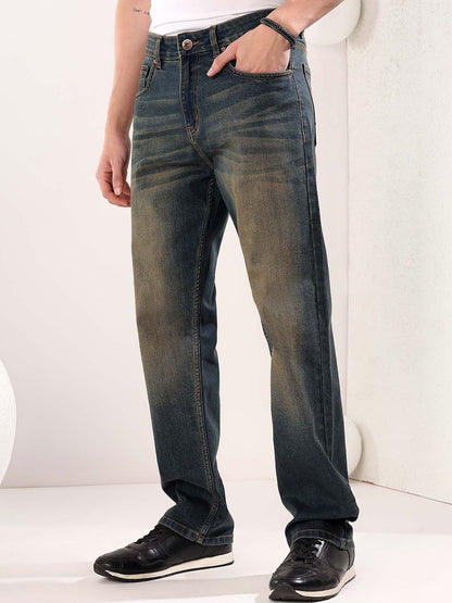 Men Straight Fit Mid-Rise Heavy Fade Jeans