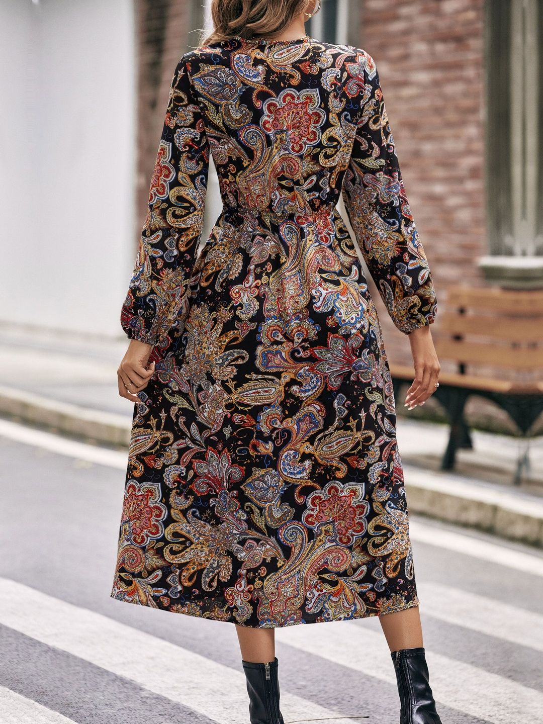 Women's Black Print Midi Dress Blend Printed Regular Fit