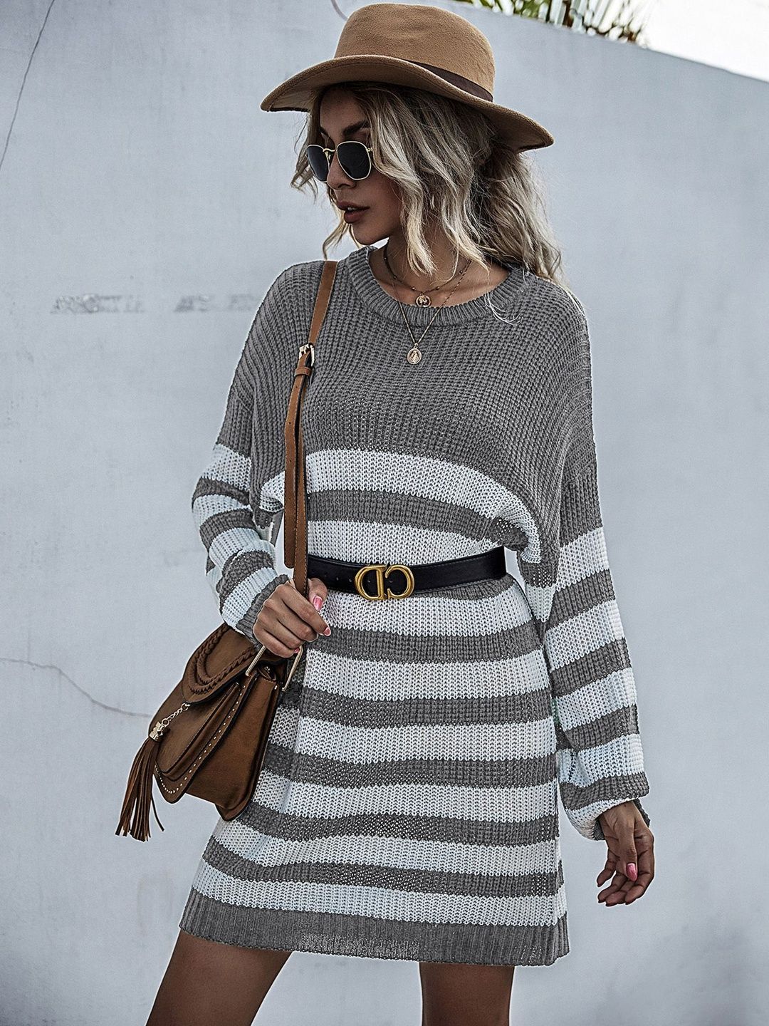 Striped Pullover in Grey Style 746 - Nowi Korean Fashion