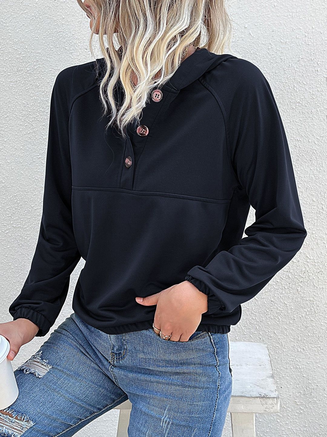 Hooded Sweatshirt in Black Cotton Style 41 - Nowi Korean Fashion