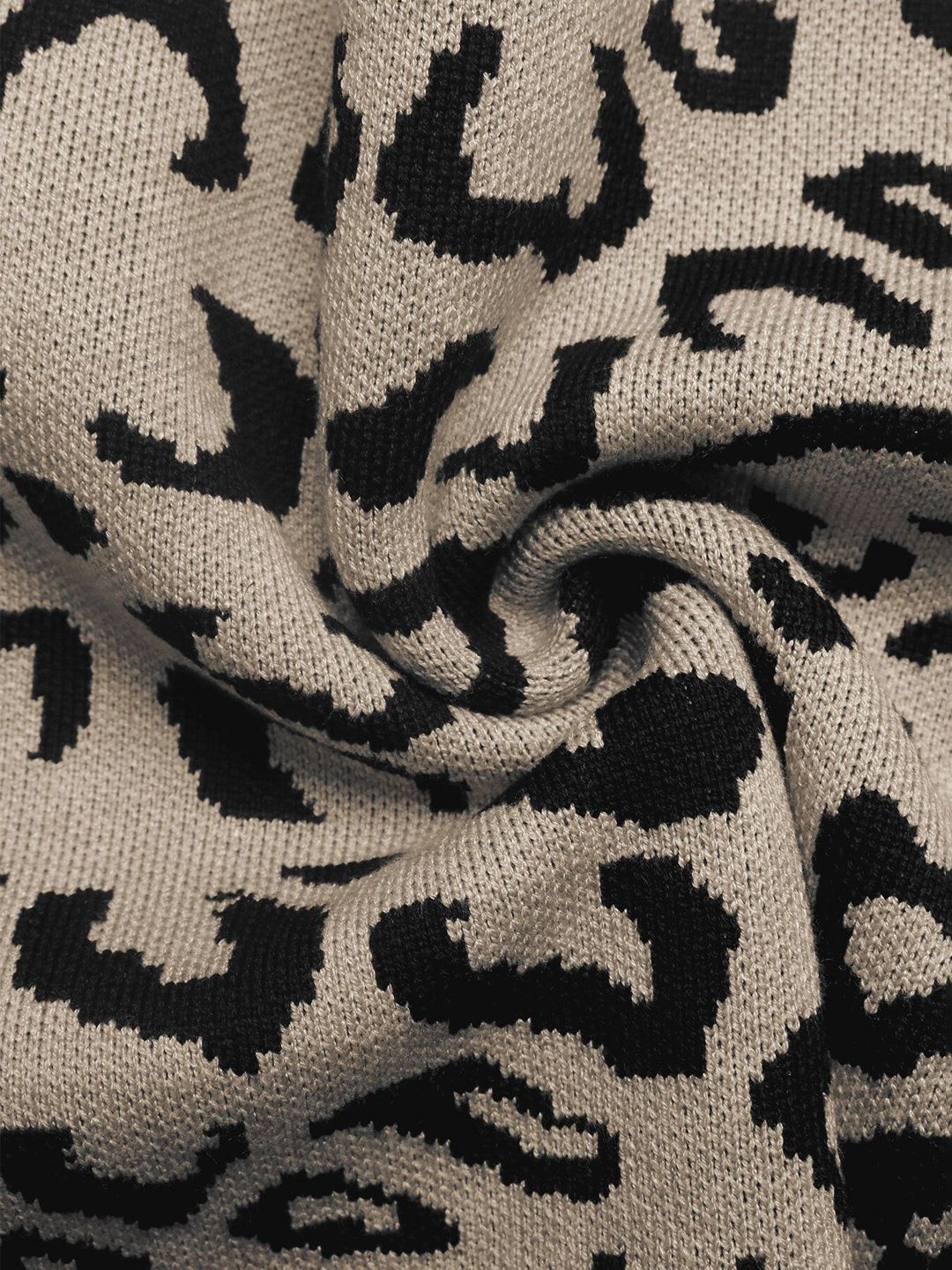 Women's Beige Animal Printed Pullover Blend Regular Fit
