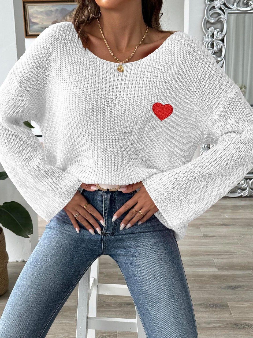 Women Pullover with Embroidered Detail