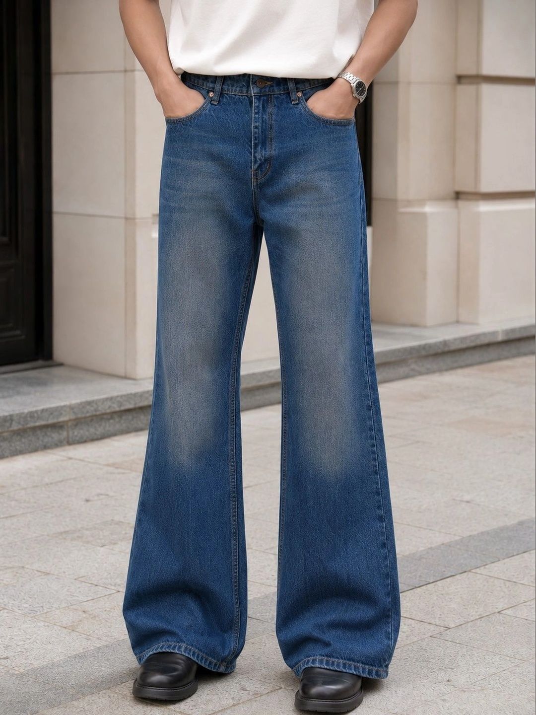 Men Bootcut Mid-Rise Low Distress Light Fade Jeans