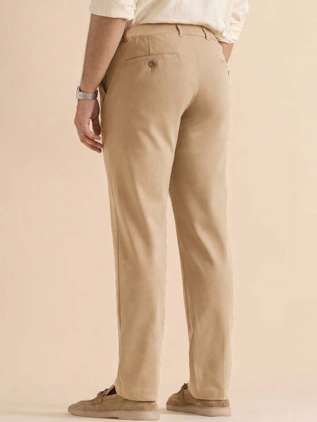 Men Straight Fit Wrinkle Free Pleated Trousers