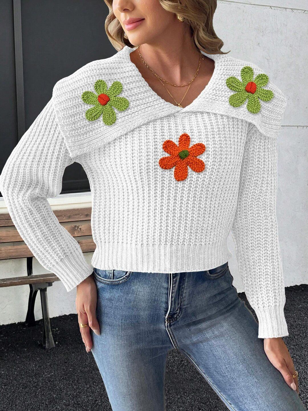 Women Floral Pullover with Applique Detail