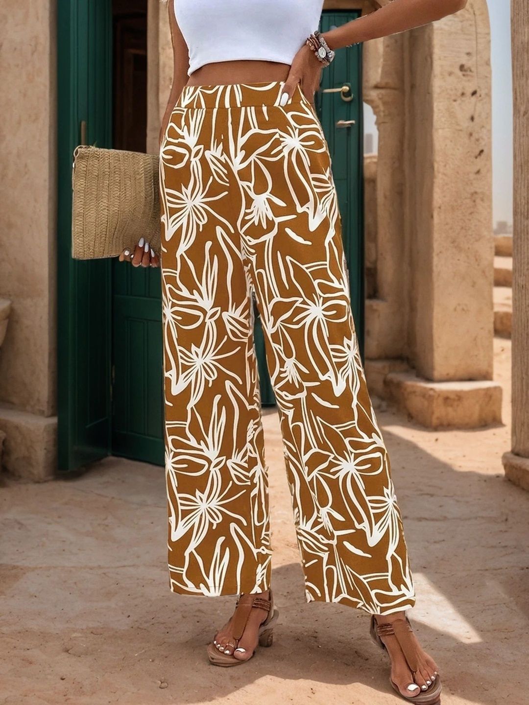 Women Floral Printed High-Rise Non Iron Trousers
