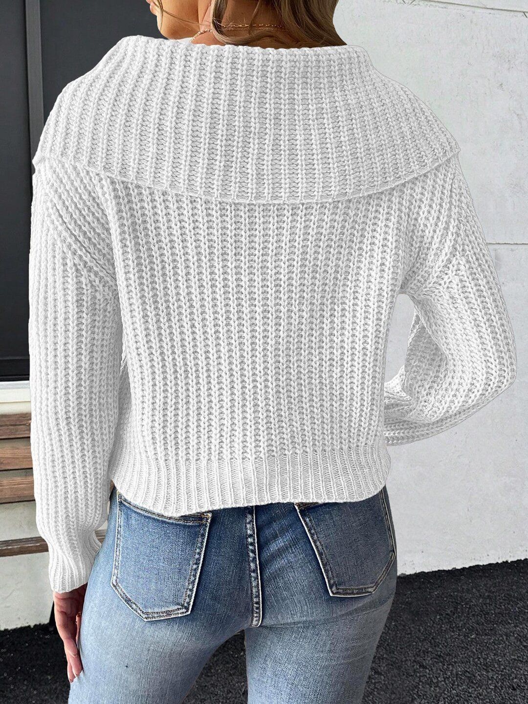Women Floral Pullover with Applique Detail