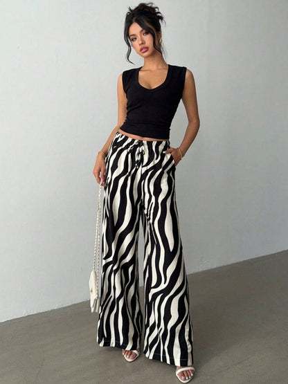 Animal Printed Trousers in Black cotton - Nowi Korean Fashion