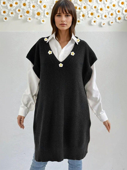 Ribbed Longline Sweater Vest with Applique Detail in Black acrylic - Nowi Korean Fashion