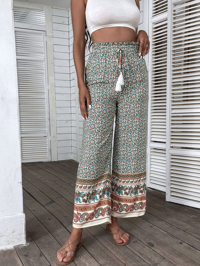 Floral Printed Non Iron Trousers in Green cotton - Nowi Korean Fashion